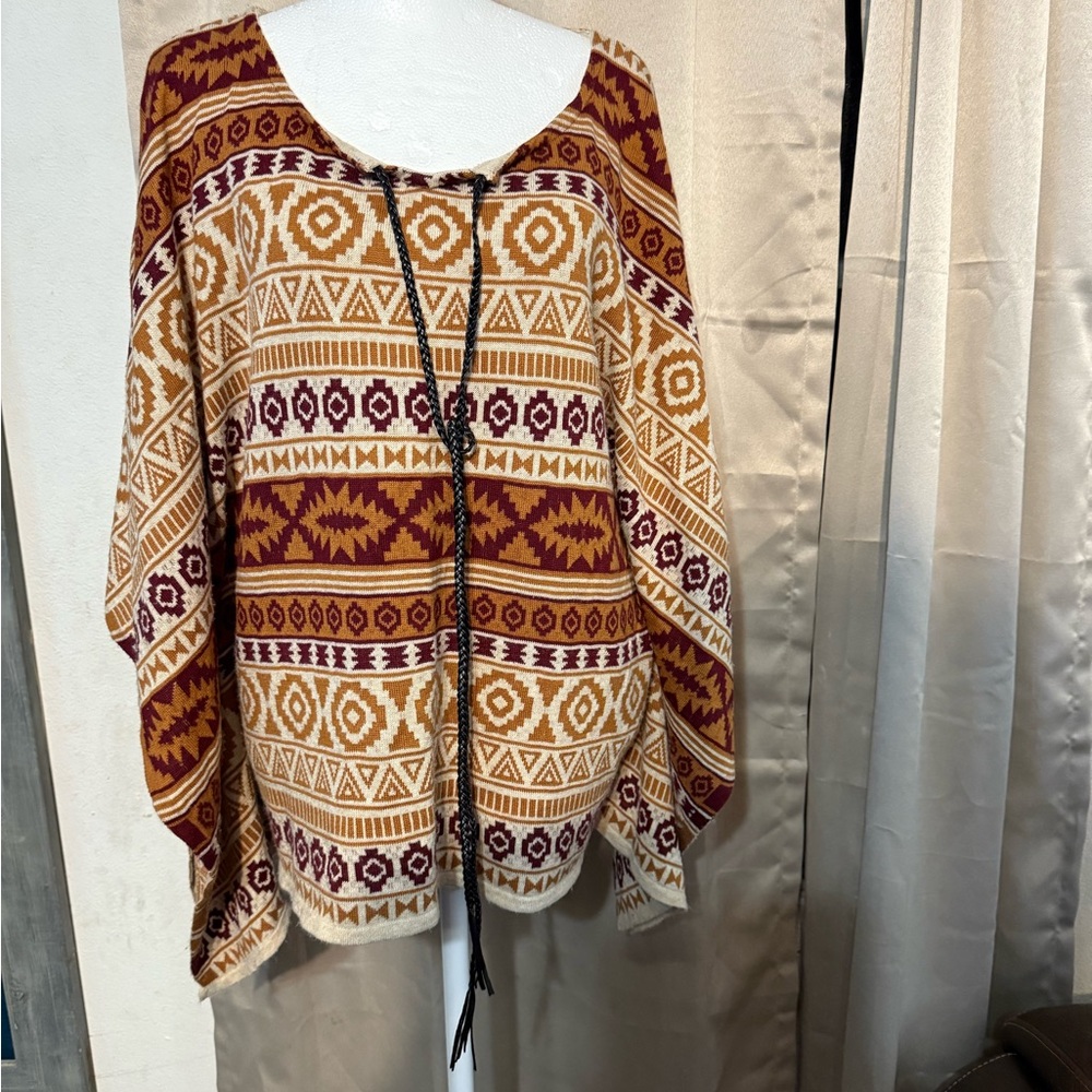 Bohemian Patterned Women's Blouse - Burgundy and Mustard